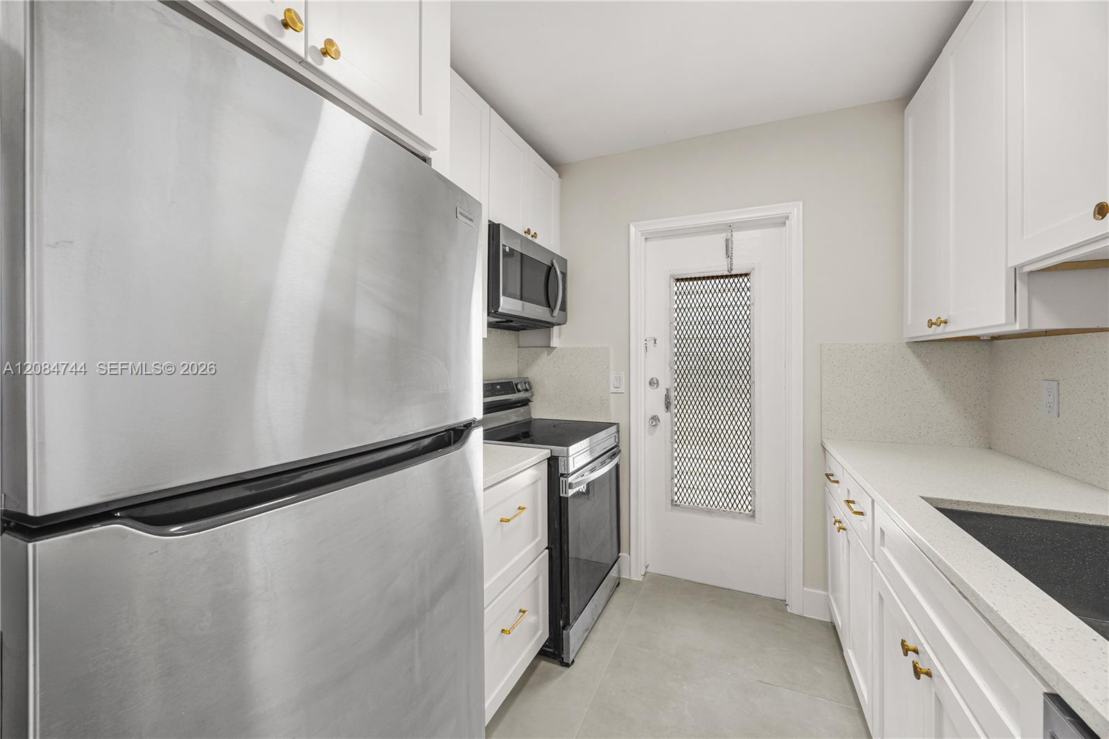 2418 Polk St # 204, Hollywood FL 33020 photo 4