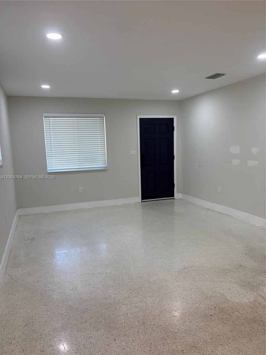 Miami, FL 33145 photo 2