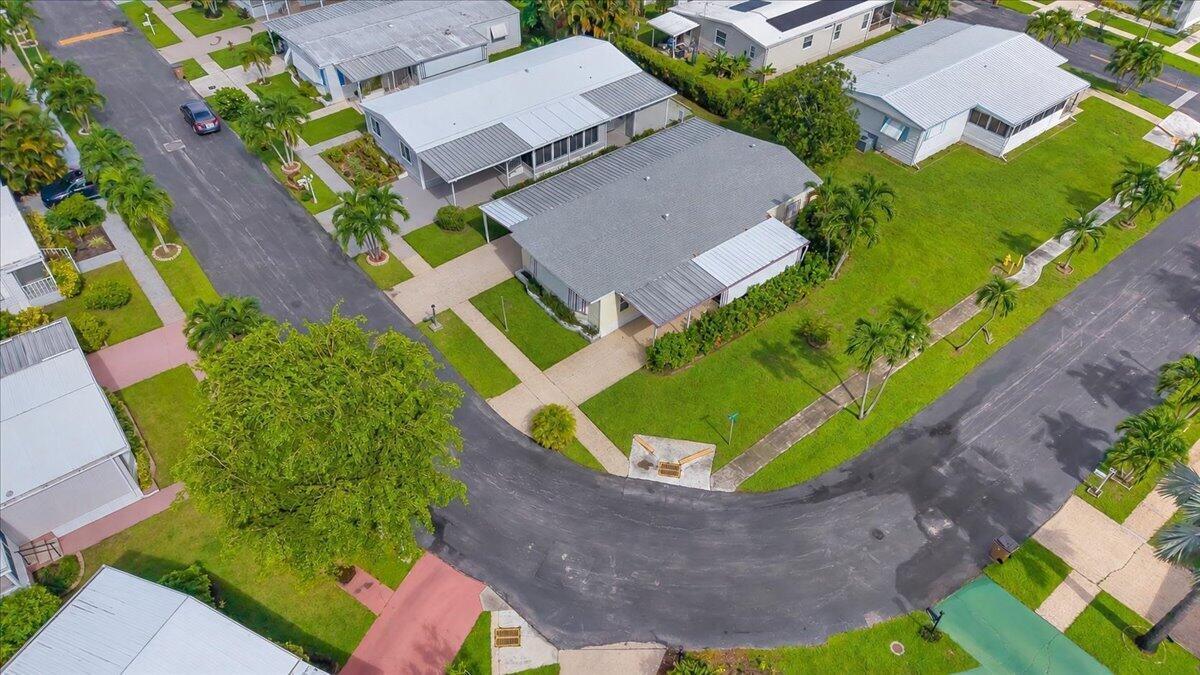 109 NW 51ST Street, Deerfield Beach FL 33064 photo 3