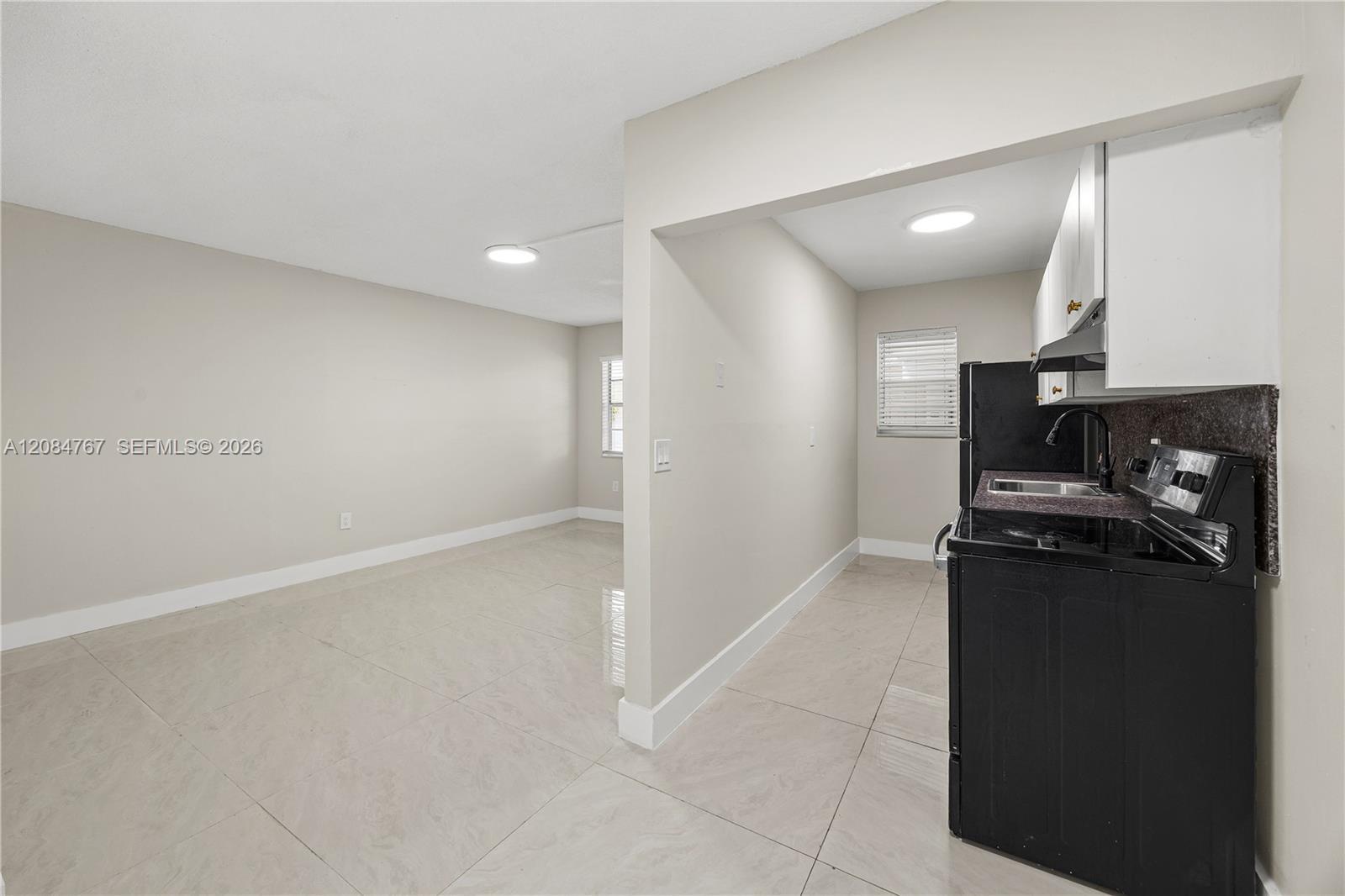 1720 Cleveland St # 111W, Hollywood FL 33020 photo 3