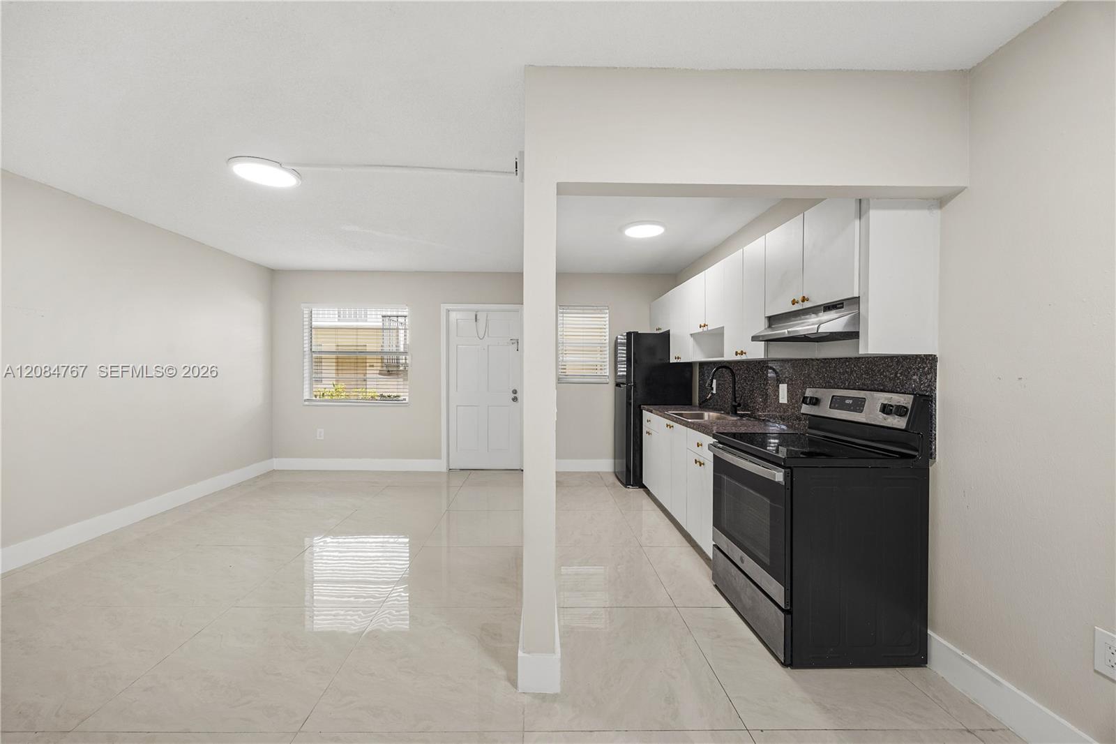 1720 Cleveland St # 111W, Hollywood FL 33020