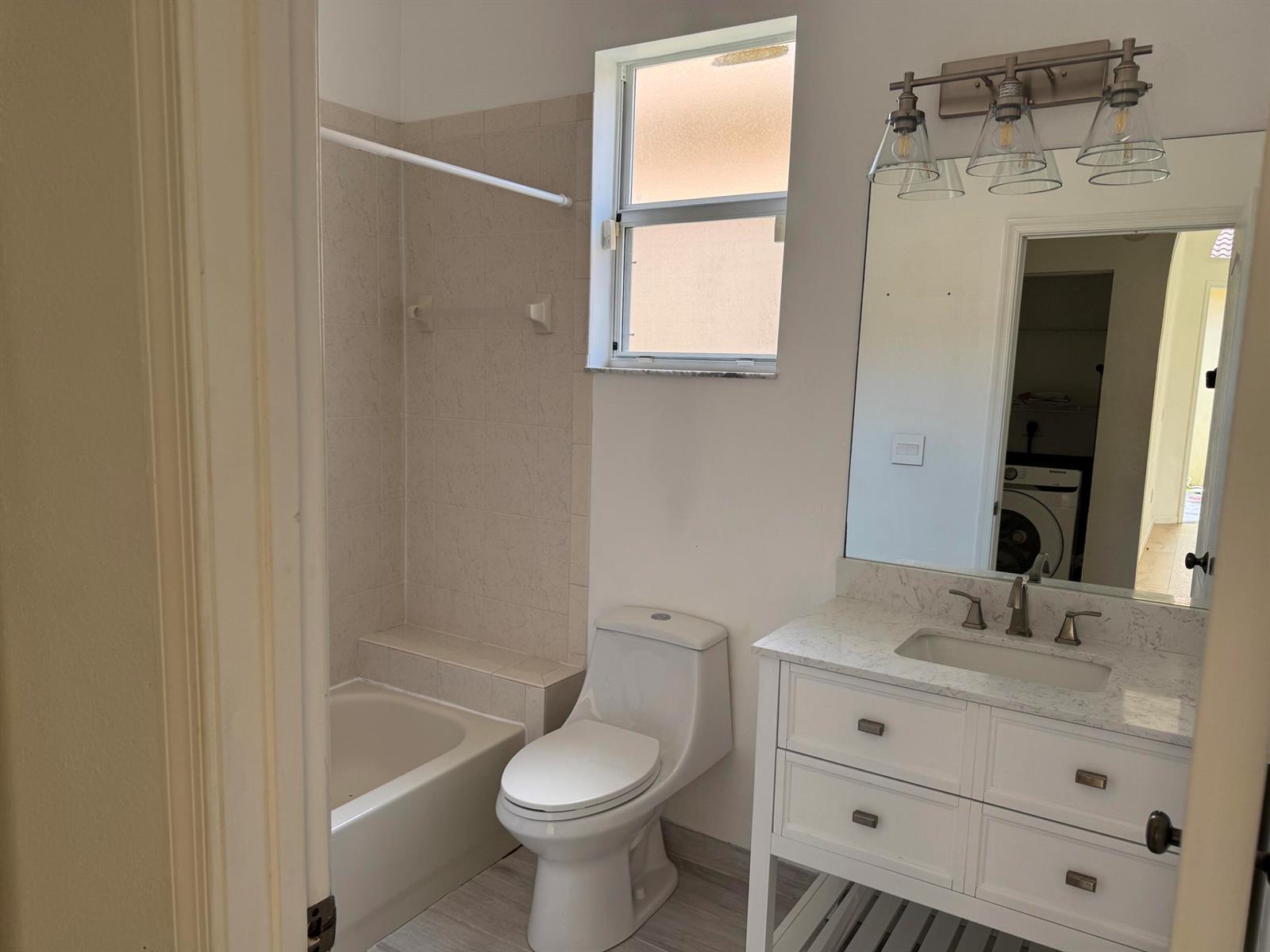 4106 NE 22ND Court, Homestead FL 33033 photo 4