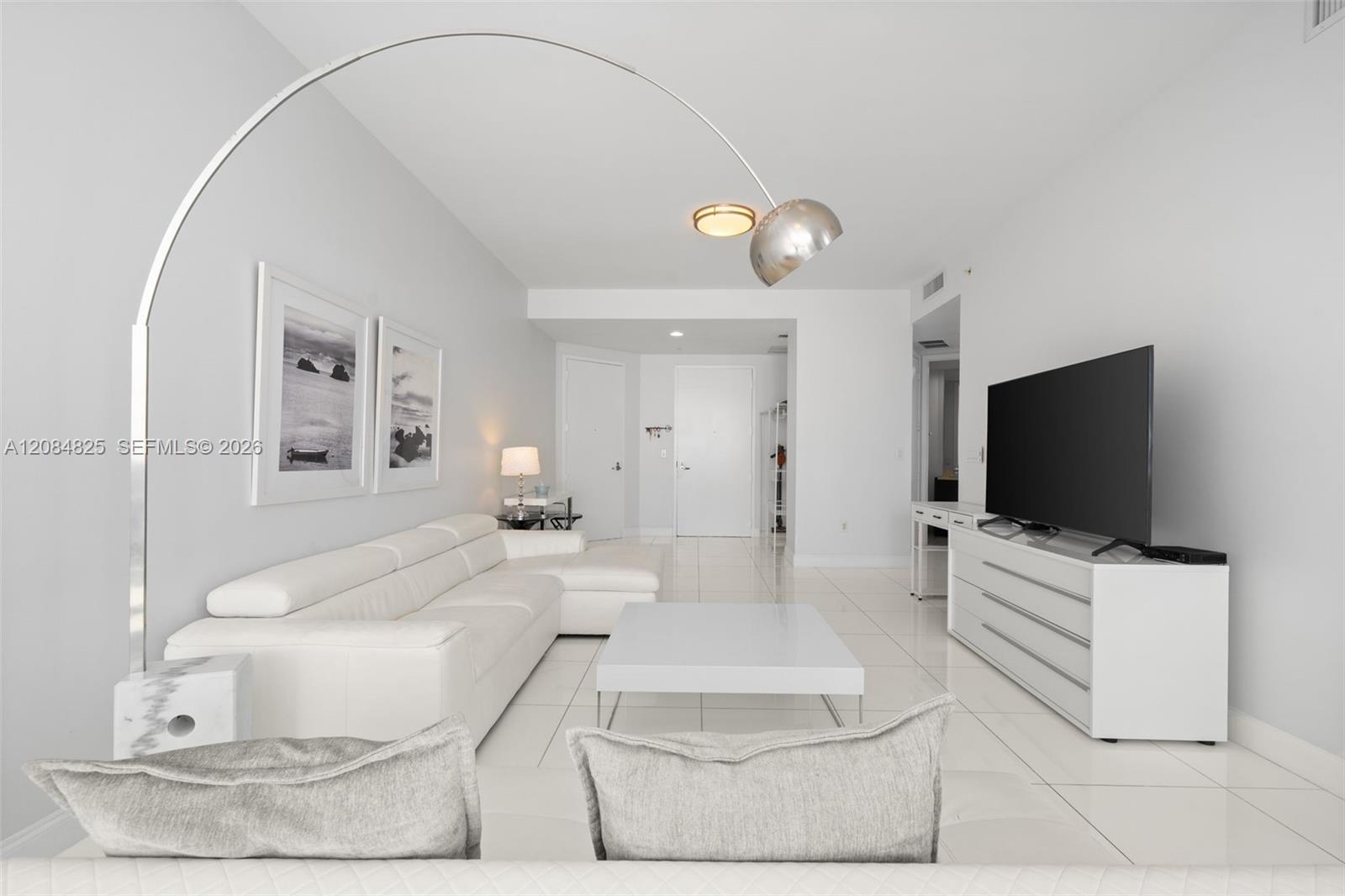 18201 Collins Ave # 4709, Sunny Isles Beach FL 33160 photo 5