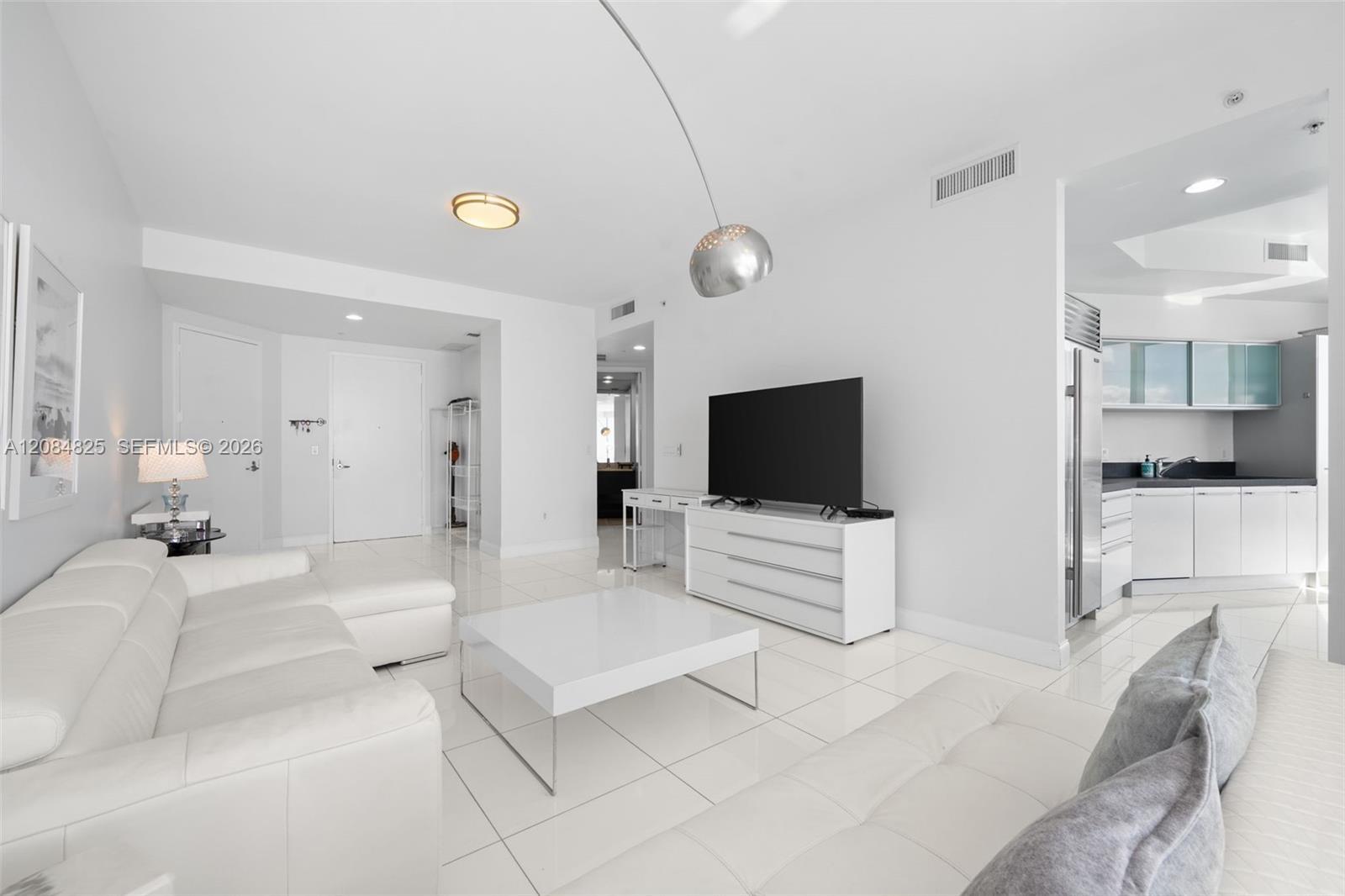 18201 Collins Ave # 4709, Sunny Isles Beach FL 33160 photo 4
