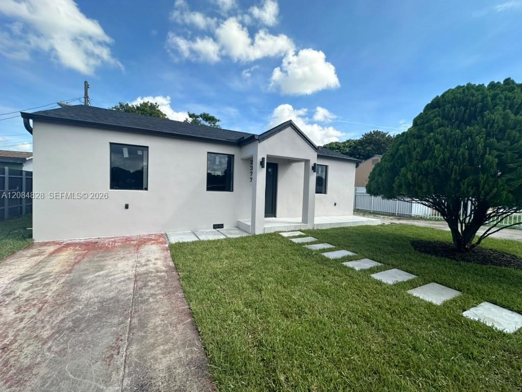 2377 NW 84th St, Miami FL 33147