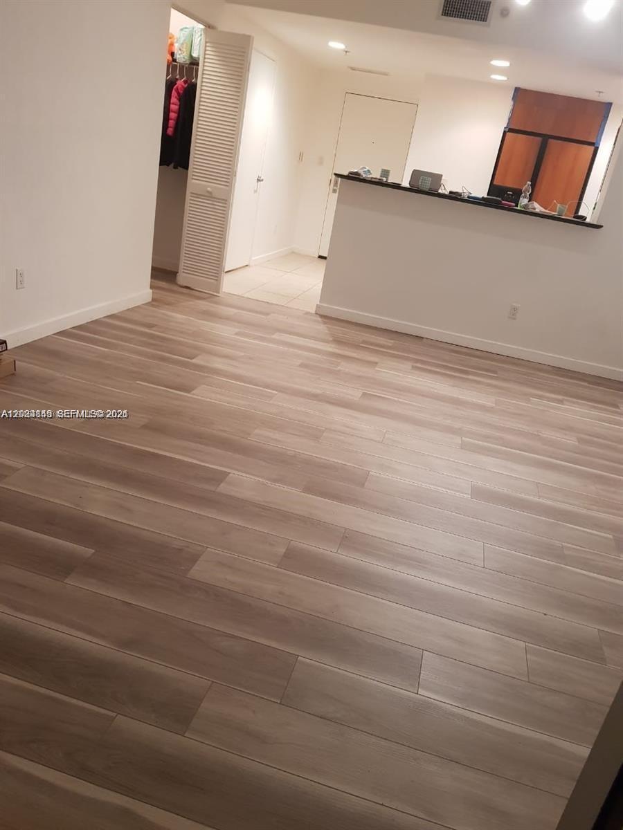 335 S Biscayne Blvd # 2506, Miami FL 33131 photo 5