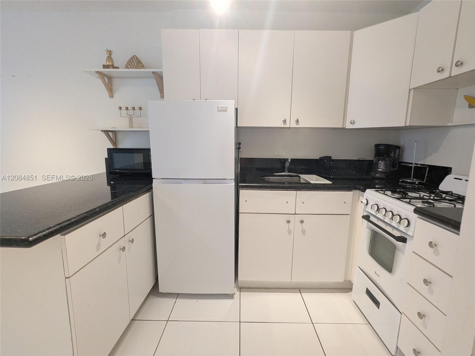 710 Washington Ave # 322, Miami Beach FL 33139 photo 2