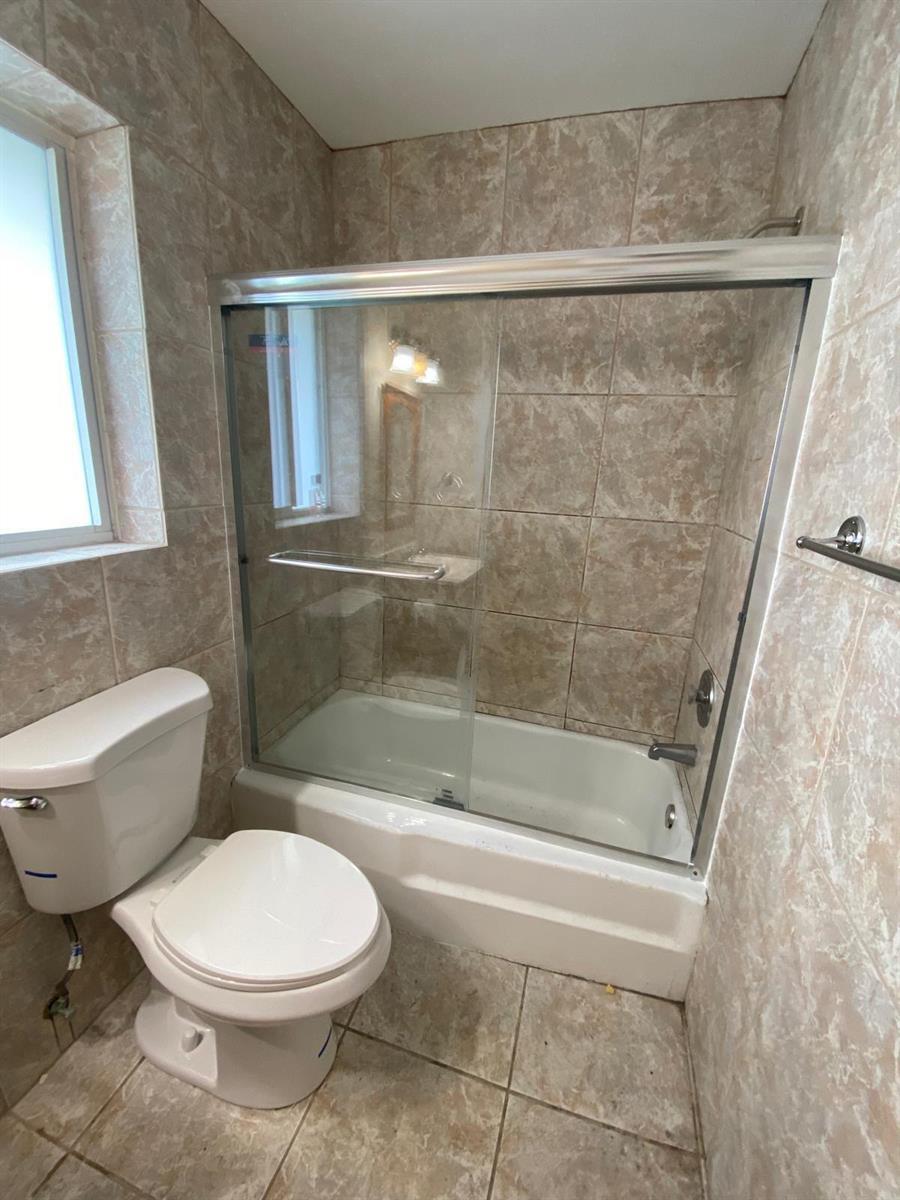 1020 CRYSTAL LAKE Drive # 209, Deerfield Beach FL 33064 photo 5
