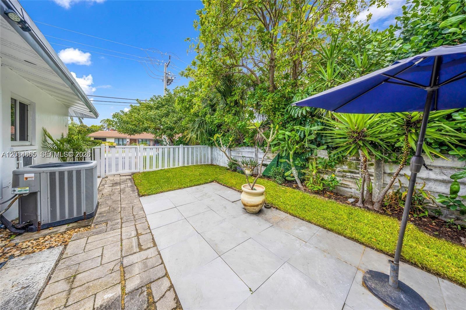 1320 NE 27th Ave # 3, Pompano Beach FL 33062 photo 3