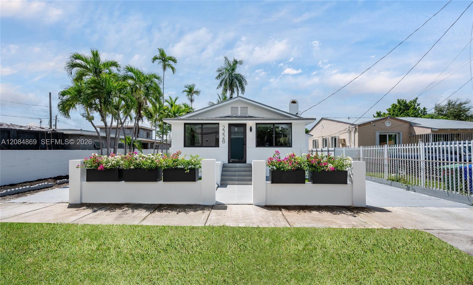 2228 SW 2nd St, Miami FL 33135