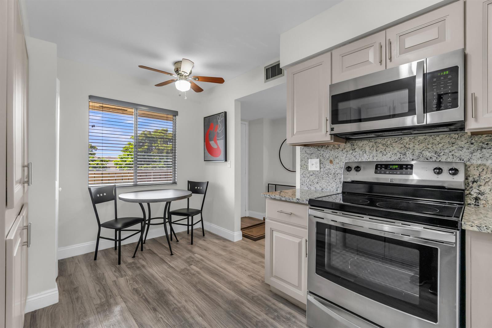 7267 HUNTINGTON Lane # 403, Delray Beach FL 33446 photo 4