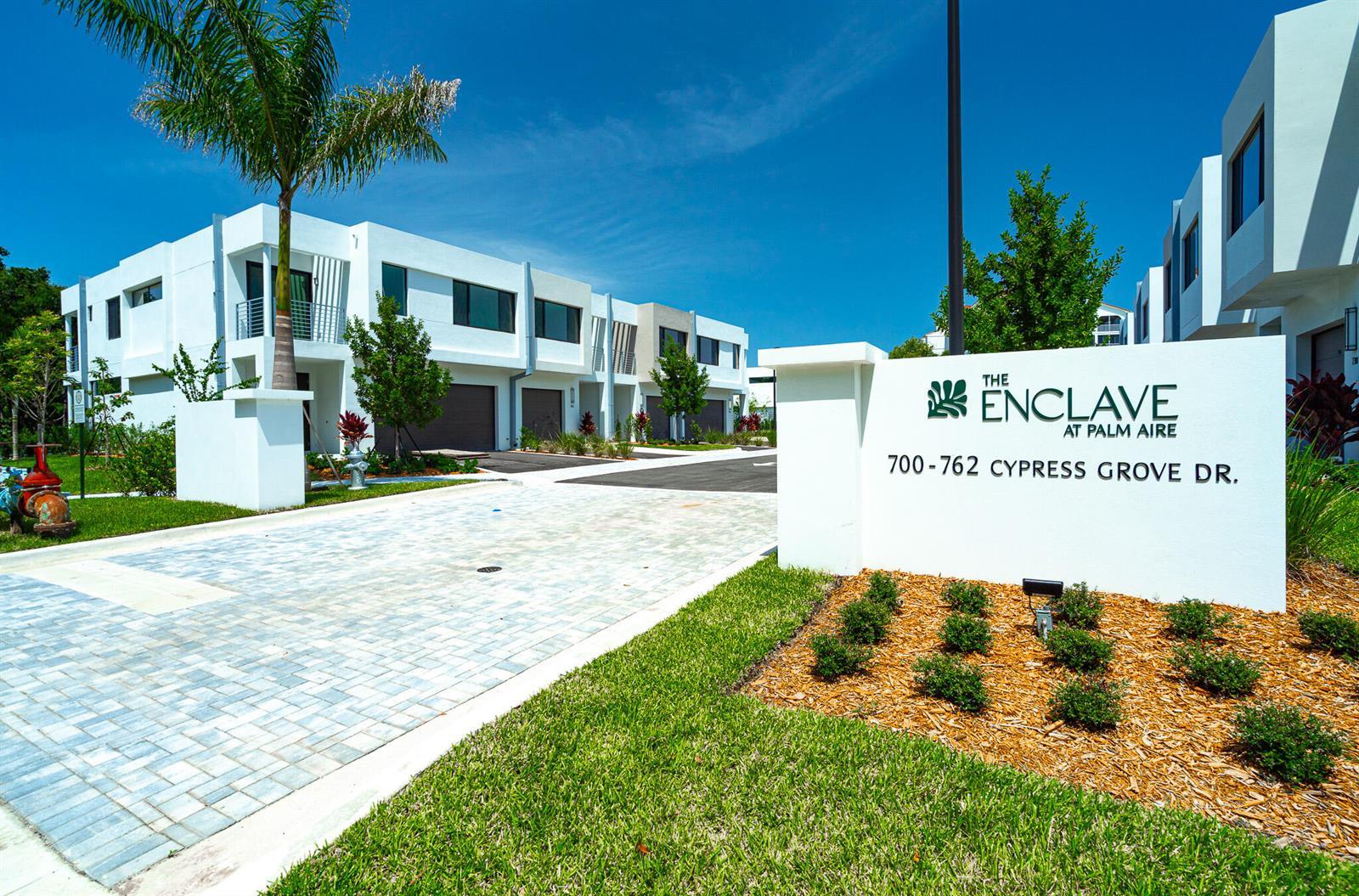 702 CYPRESS GROVE Drive # 702, Pompano Beach FL 33069