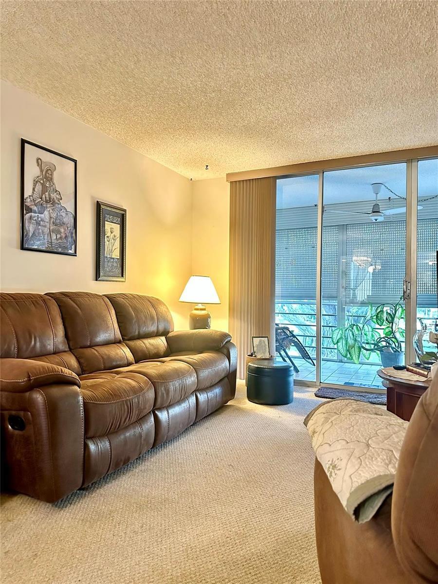 4899 NW 26th Court, Lauderdale Lakes FL 33313