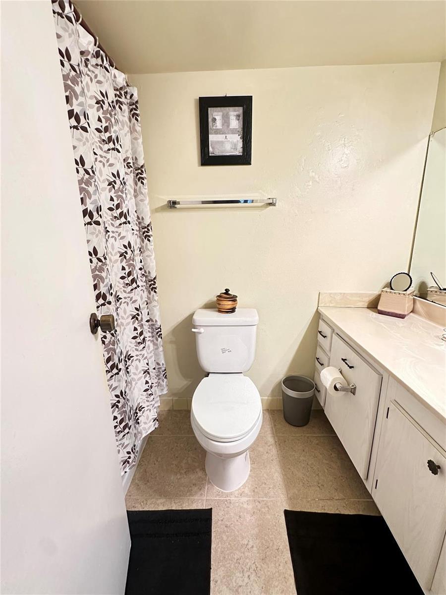 4899 NW 26th Court, Lauderdale Lakes FL 33313 photo 5