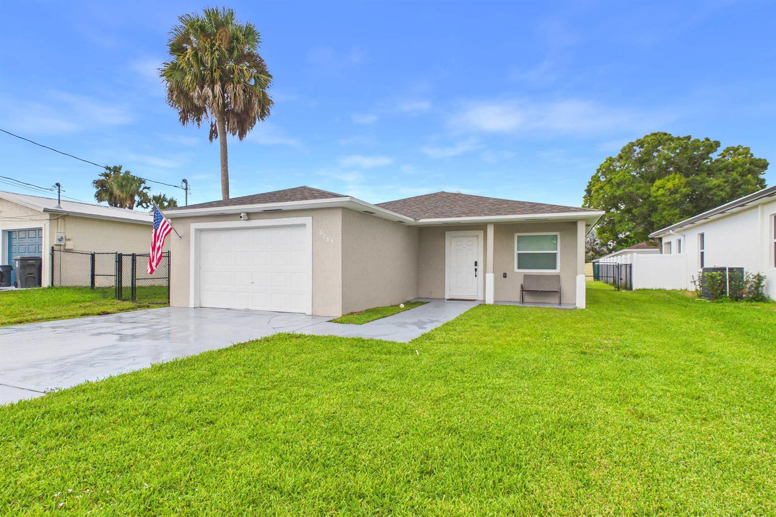 6784 3rd Street, Jupiter FL 33458 photo 2