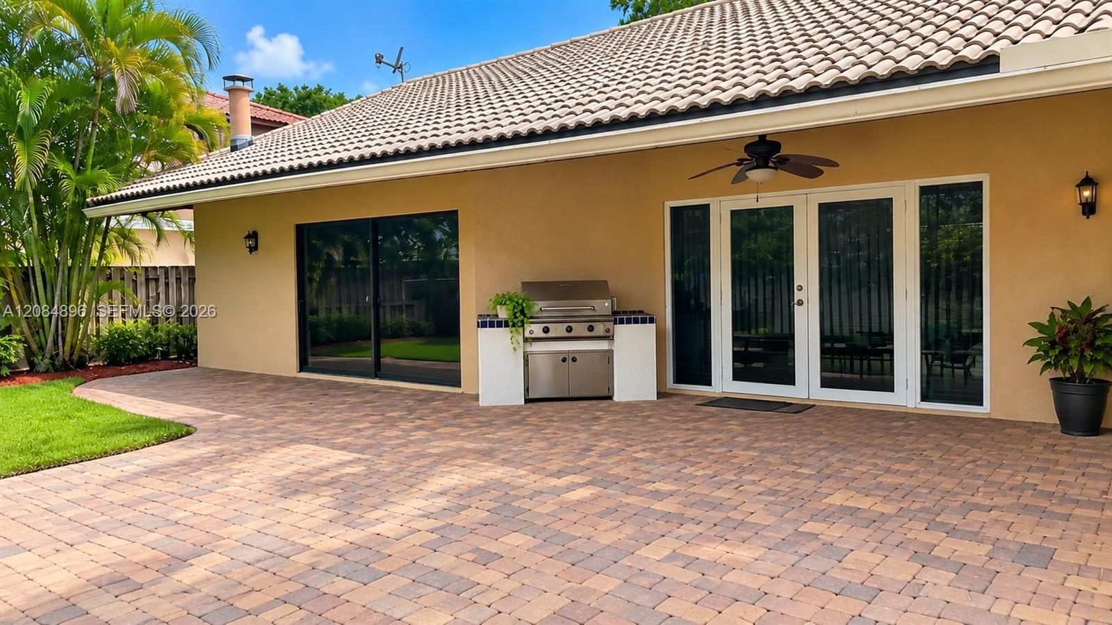 8506 NW 21st St, Coral Springs FL 33071 photo 4