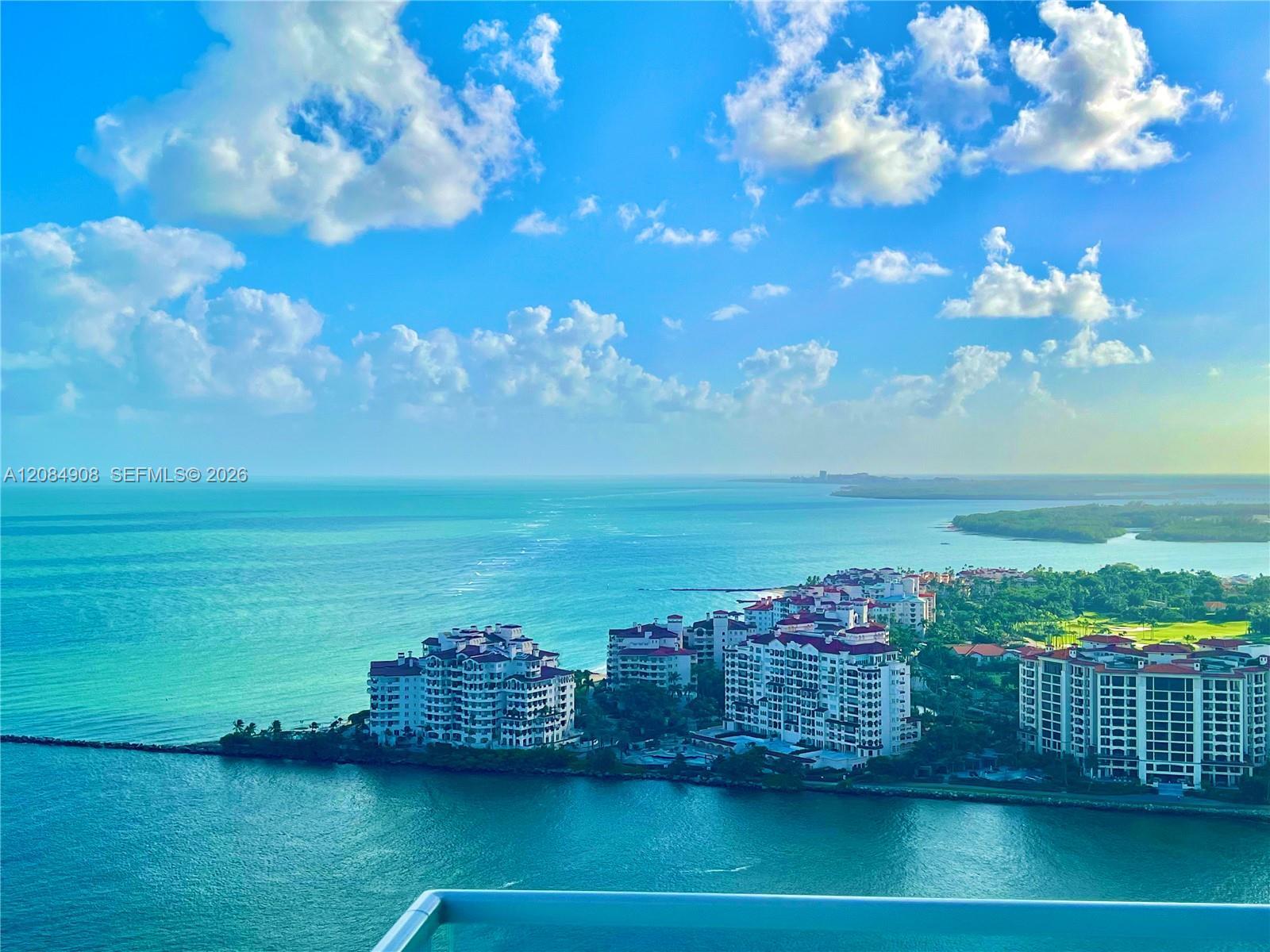 300 S Pointe Dr # 3601, Miami Beach FL 33139 photo 2