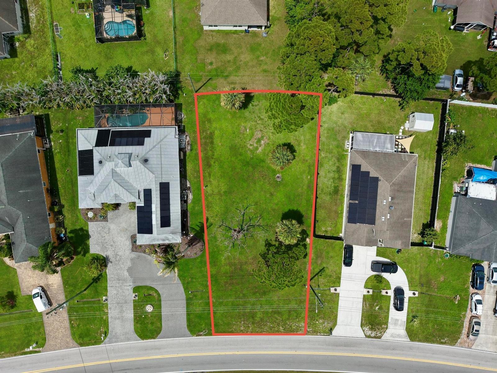 590 NW Bayshore Boulevard, Port St. Lucie FL 34983 photo 3