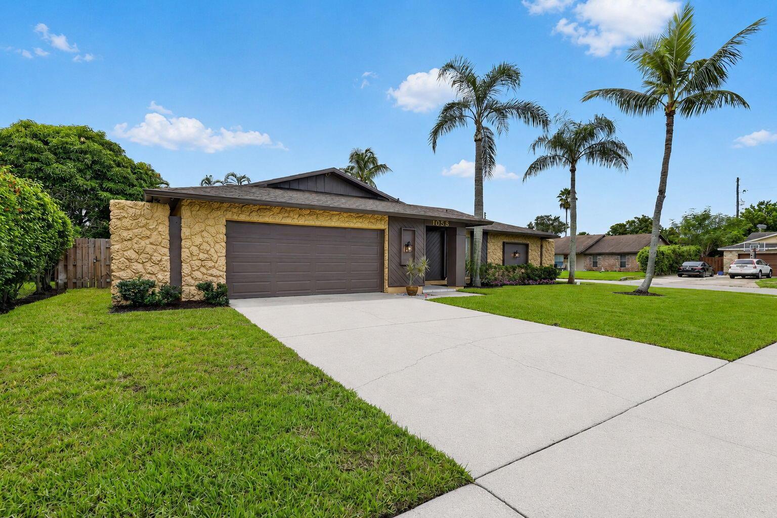 1058 Fernlea Drive, West Palm Beach FL 33417 photo 2