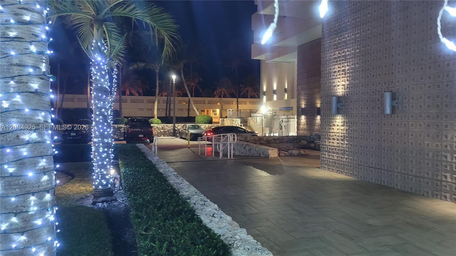 2899 Collins Ave # 606, Miami Beach FL 33140 photo 5