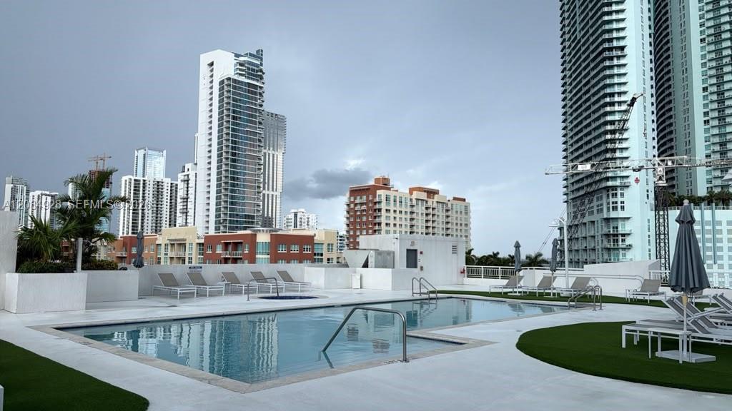 275 NE 18th St # 1910, Miami FL 33132