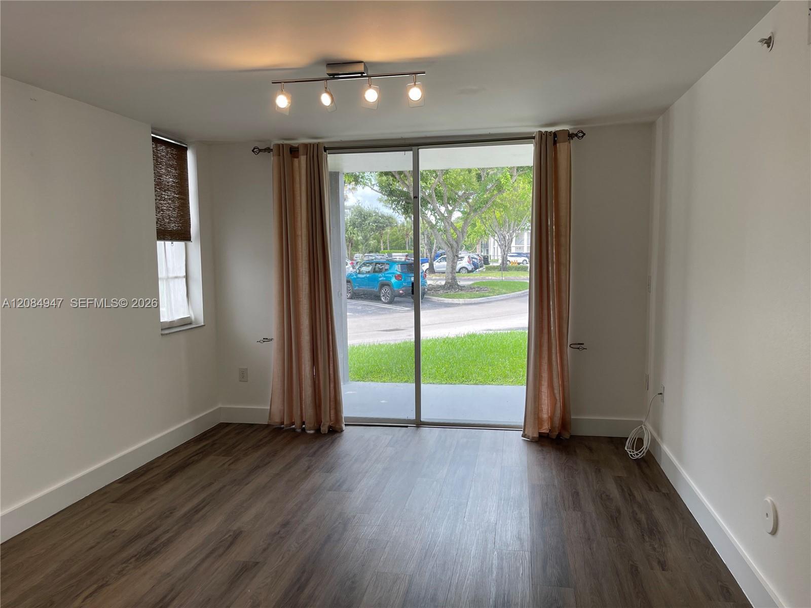 4350 NW 107th Ave # 2, Doral FL 33178 photo 2