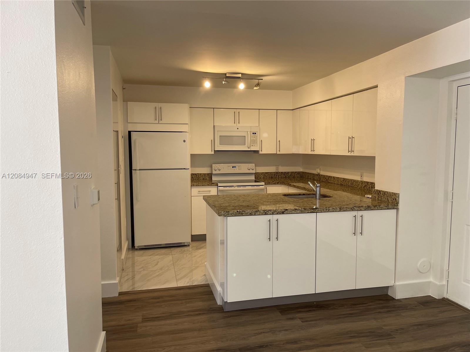 4350 NW 107th Ave # 2, Doral FL 33178 photo 4