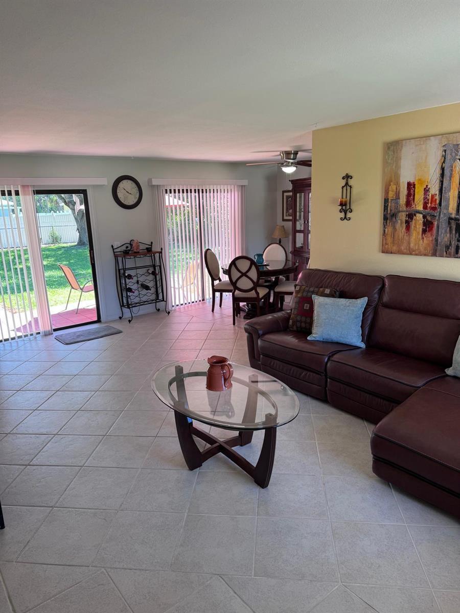 2386 SE LONGHORN Avenue, Port St. Lucie FL 34952 photo 5