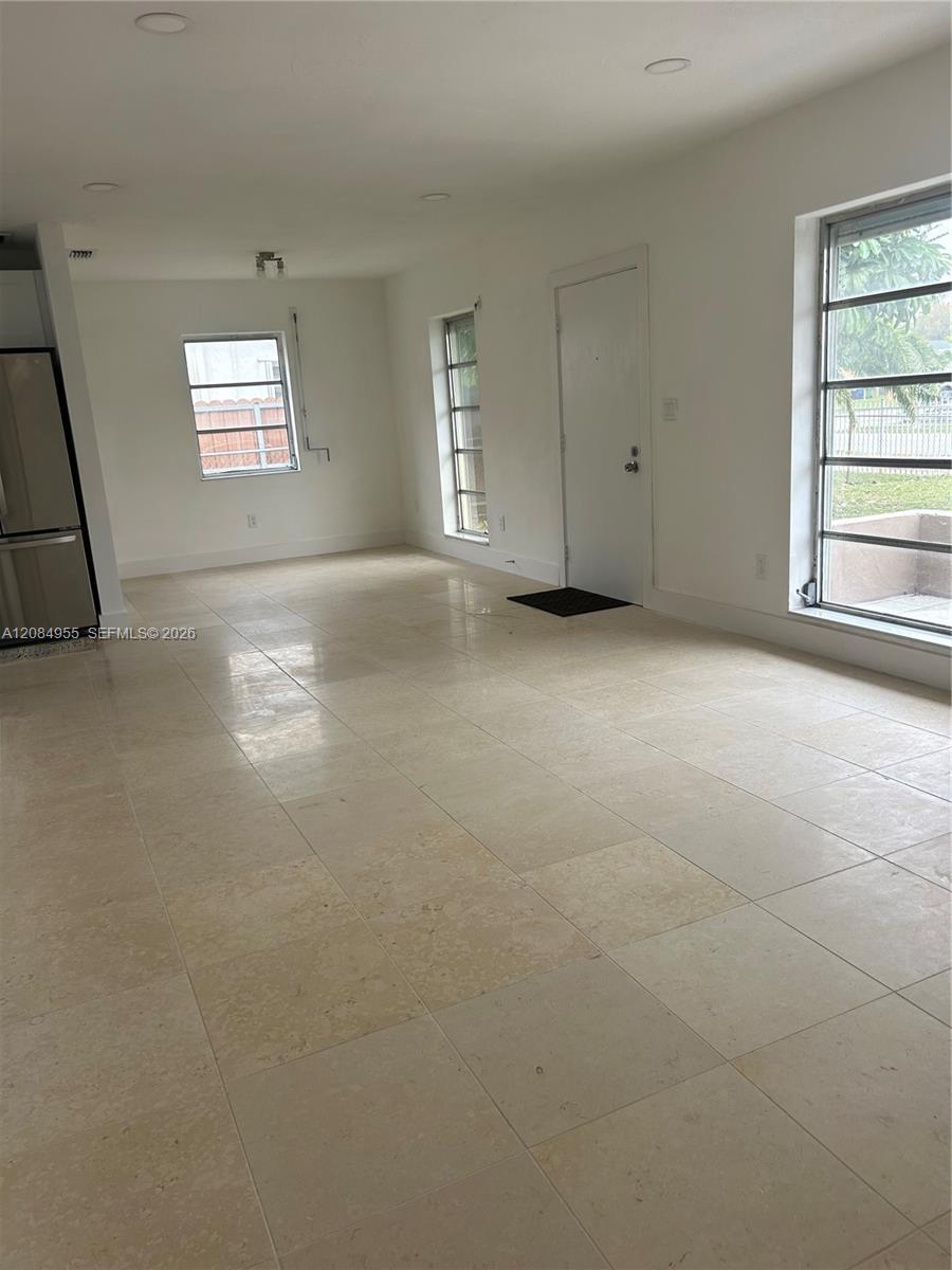 3270 NW 196th Ln, Miami Gardens FL 33056 photo 4