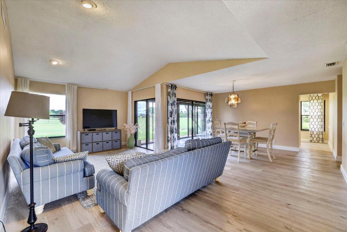 13355 TOUCHSTONE Place, Palm Beach Gardens FL 33418 photo 5