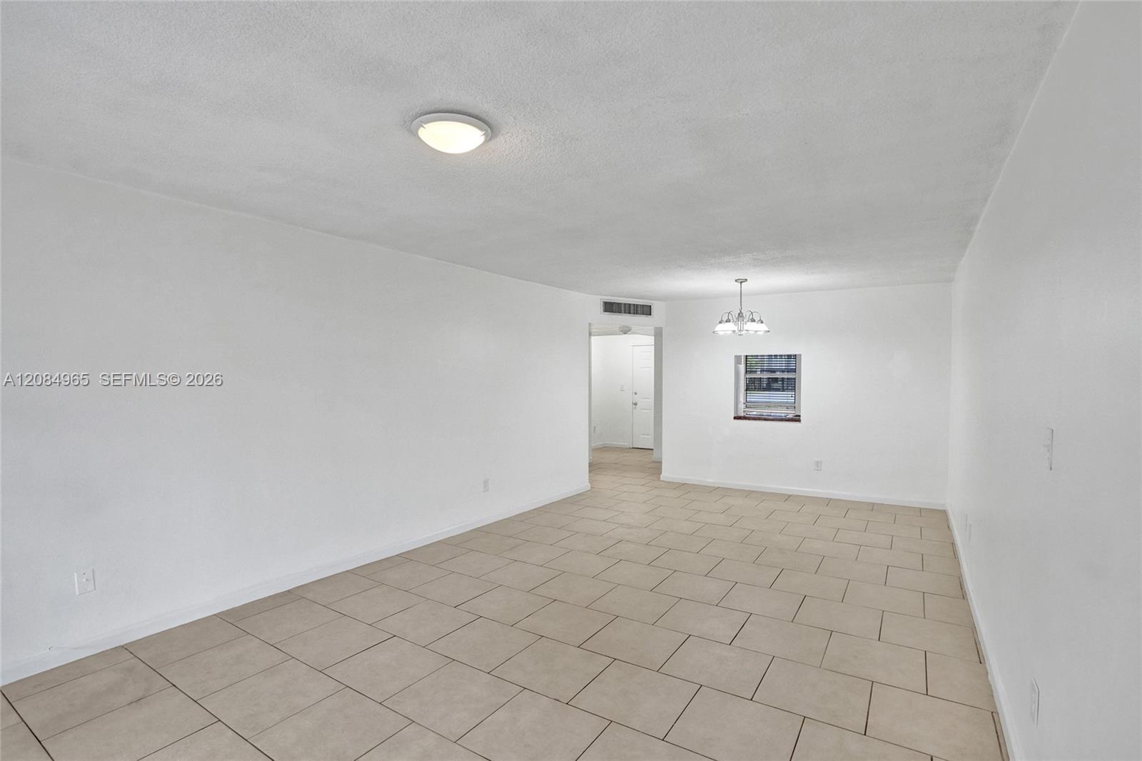 1601 NE 191 ST # B112, Miami FL 33179 photo 4