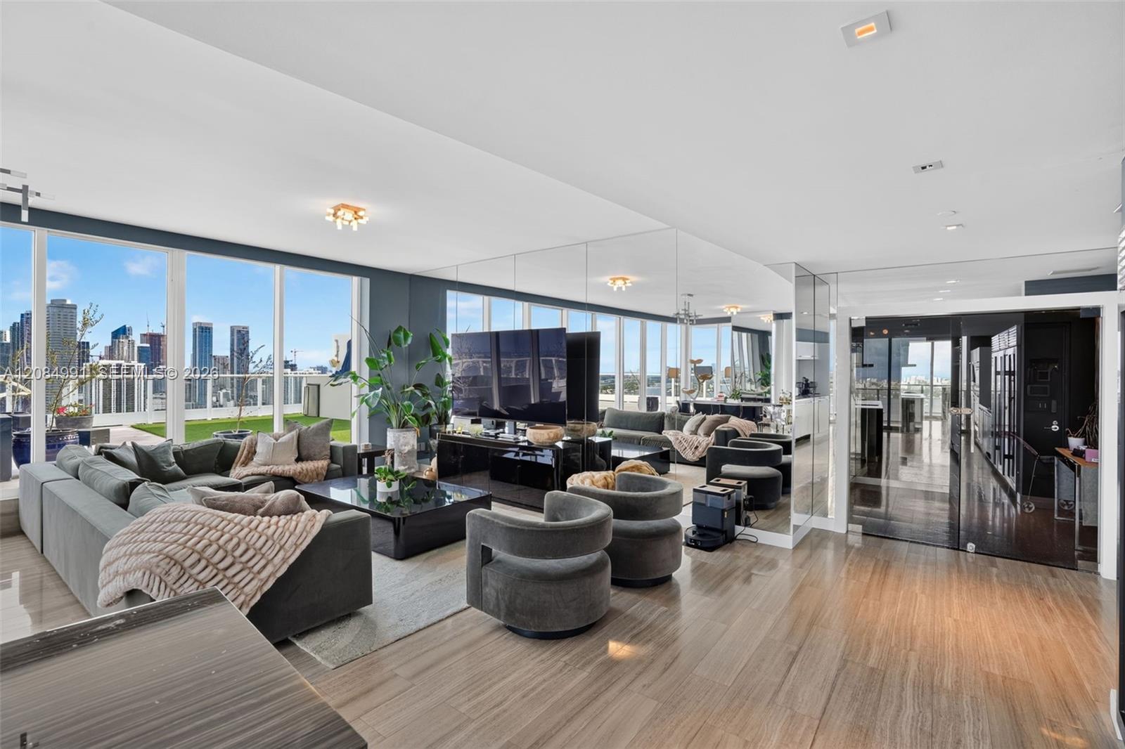 2020 N Bayshore Dr # 3708, Miami FL 33137 photo 4