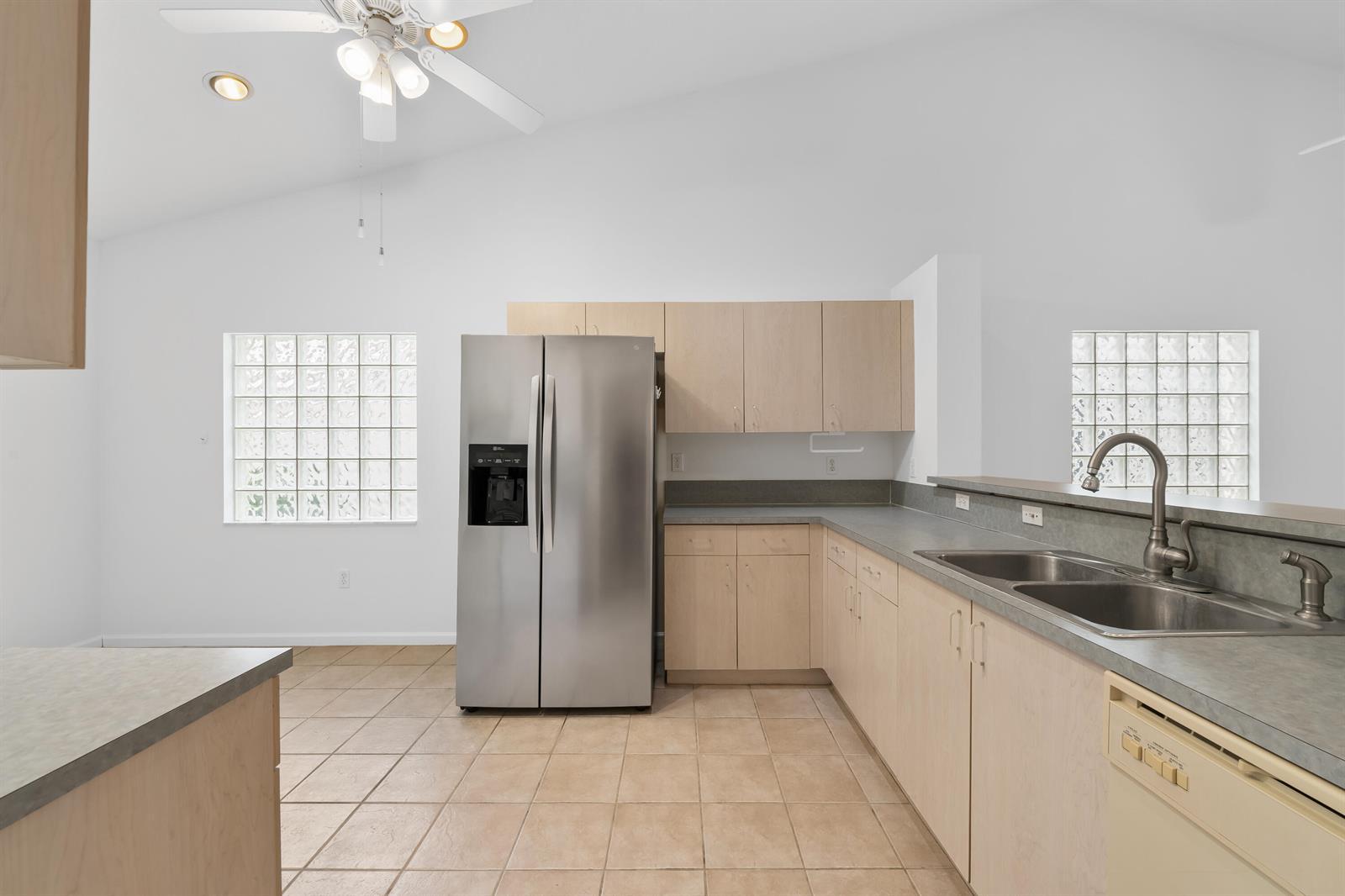 12838 HAMPTON LAKES Circle, Boynton Beach FL 33436 photo 4