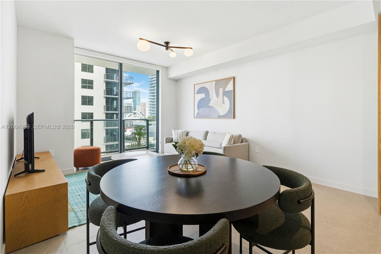 11 NE 6th St # 1512, Miami FL 33132 photo 4