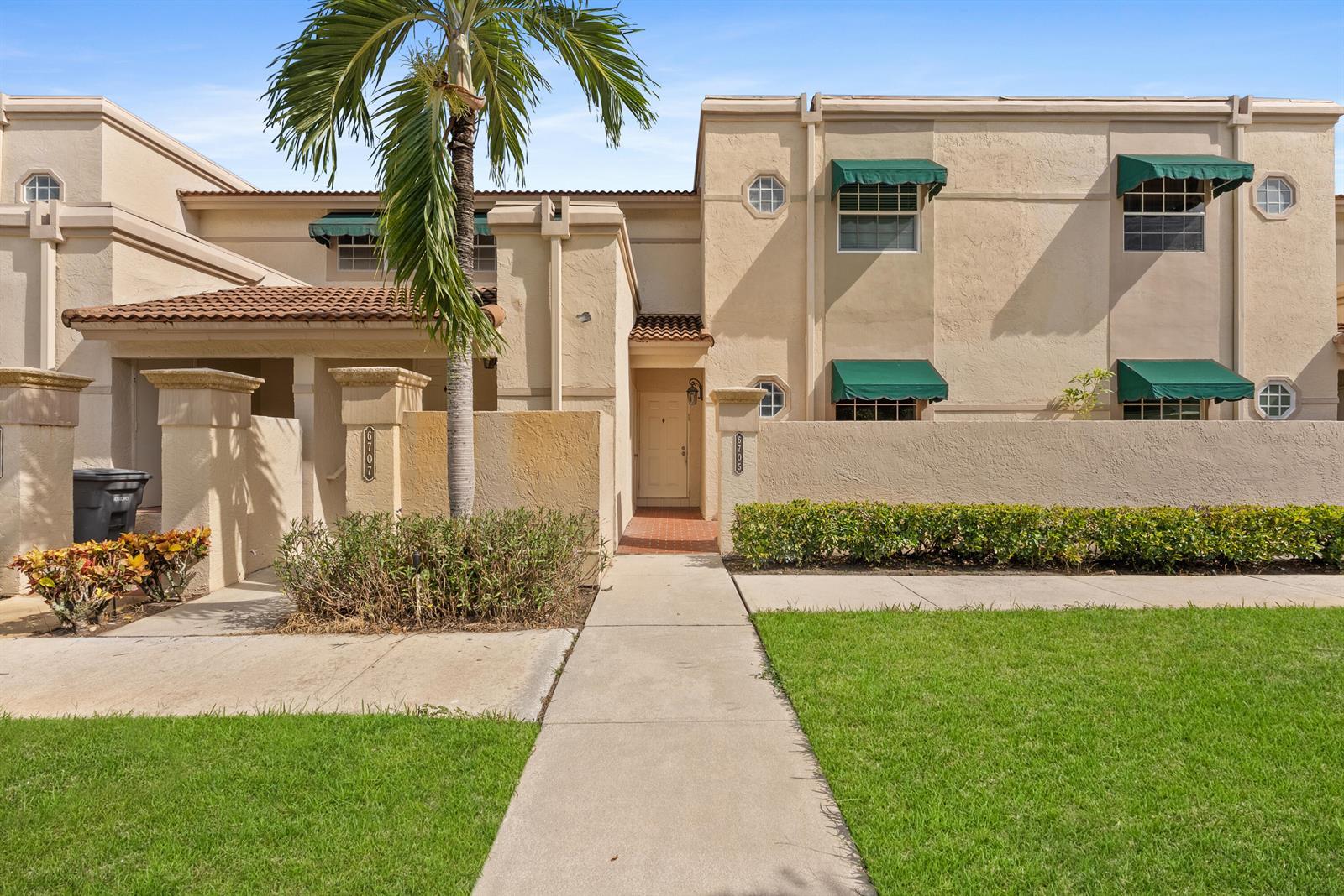 6705 Via Regina, Boca Raton FL 33433