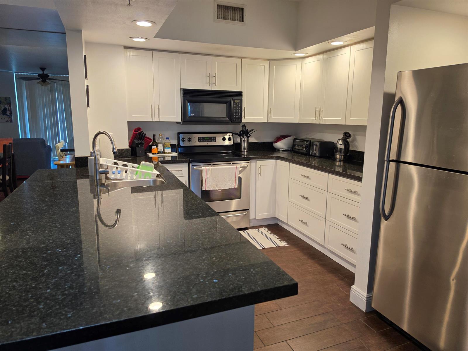 100 N FEDERAL Highway # 840, Fort Lauderdale FL 33301 photo 2