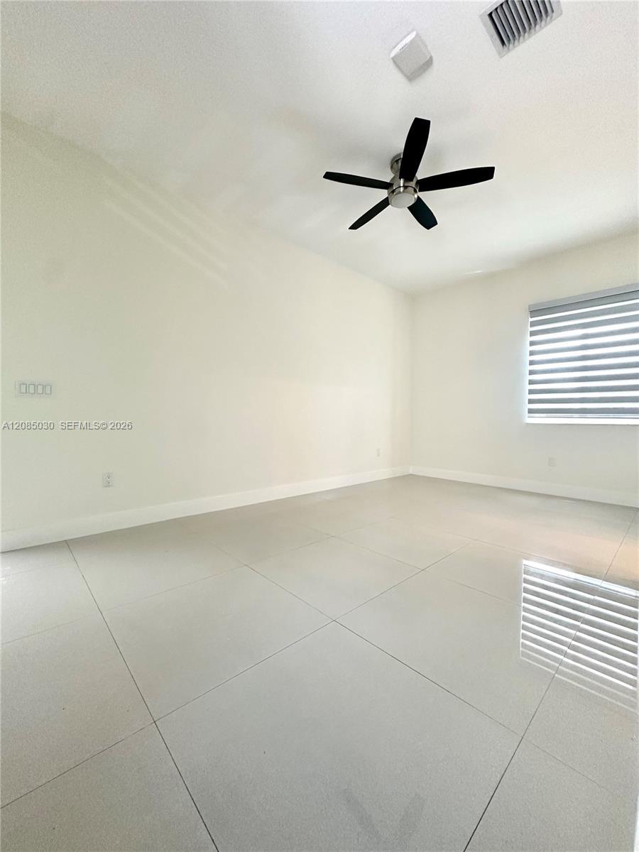 6681 NW 104 AVE, Doral FL 33178 photo 4
