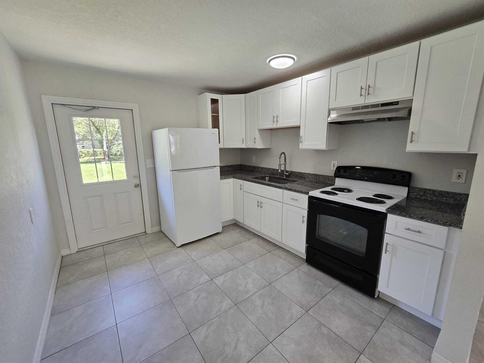 4003 AVENUE I # A, Fort Pierce FL 34947 photo 3