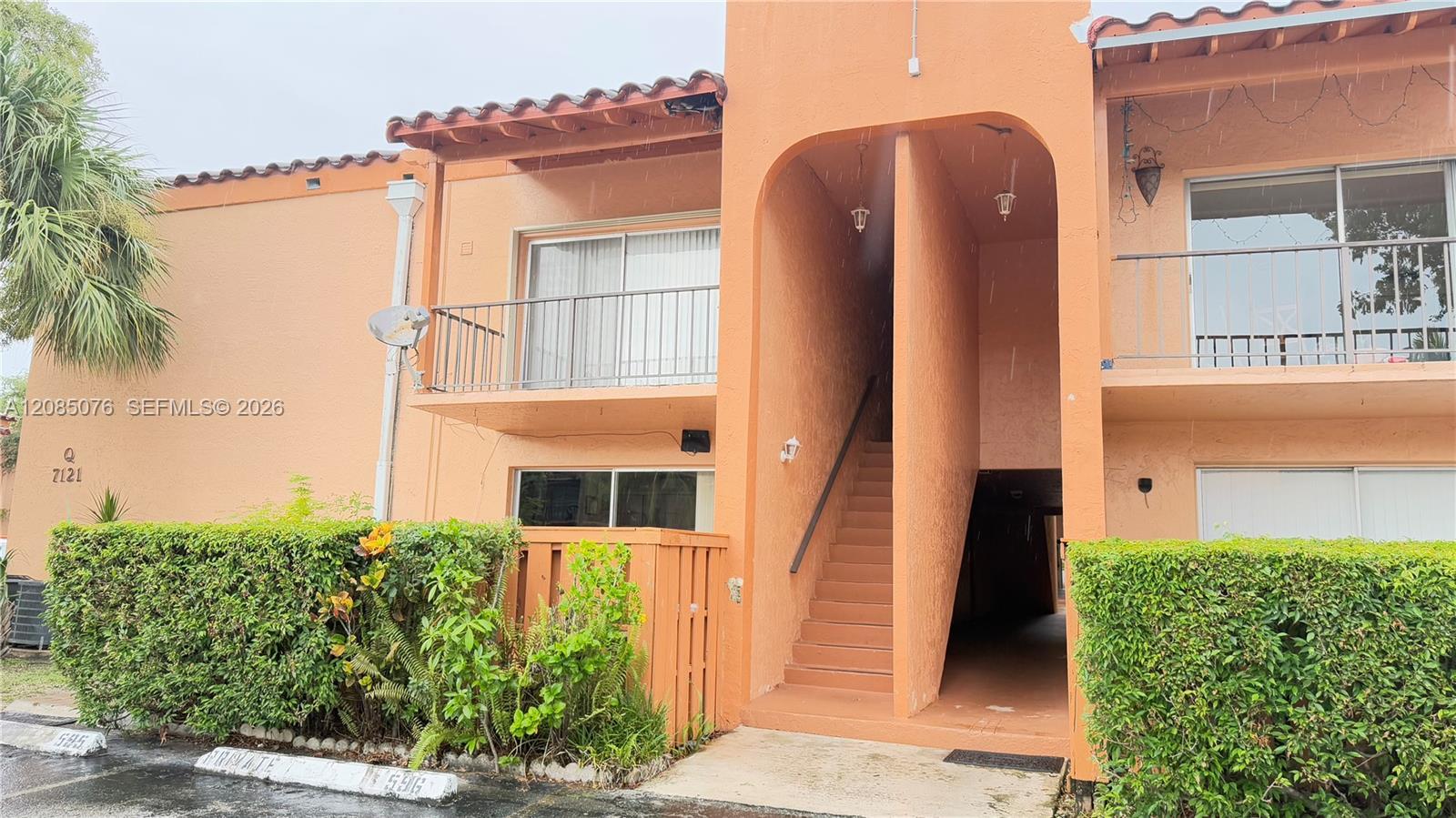 7121 Miami Lakes Dr # Q8, Miami Lakes FL 33014