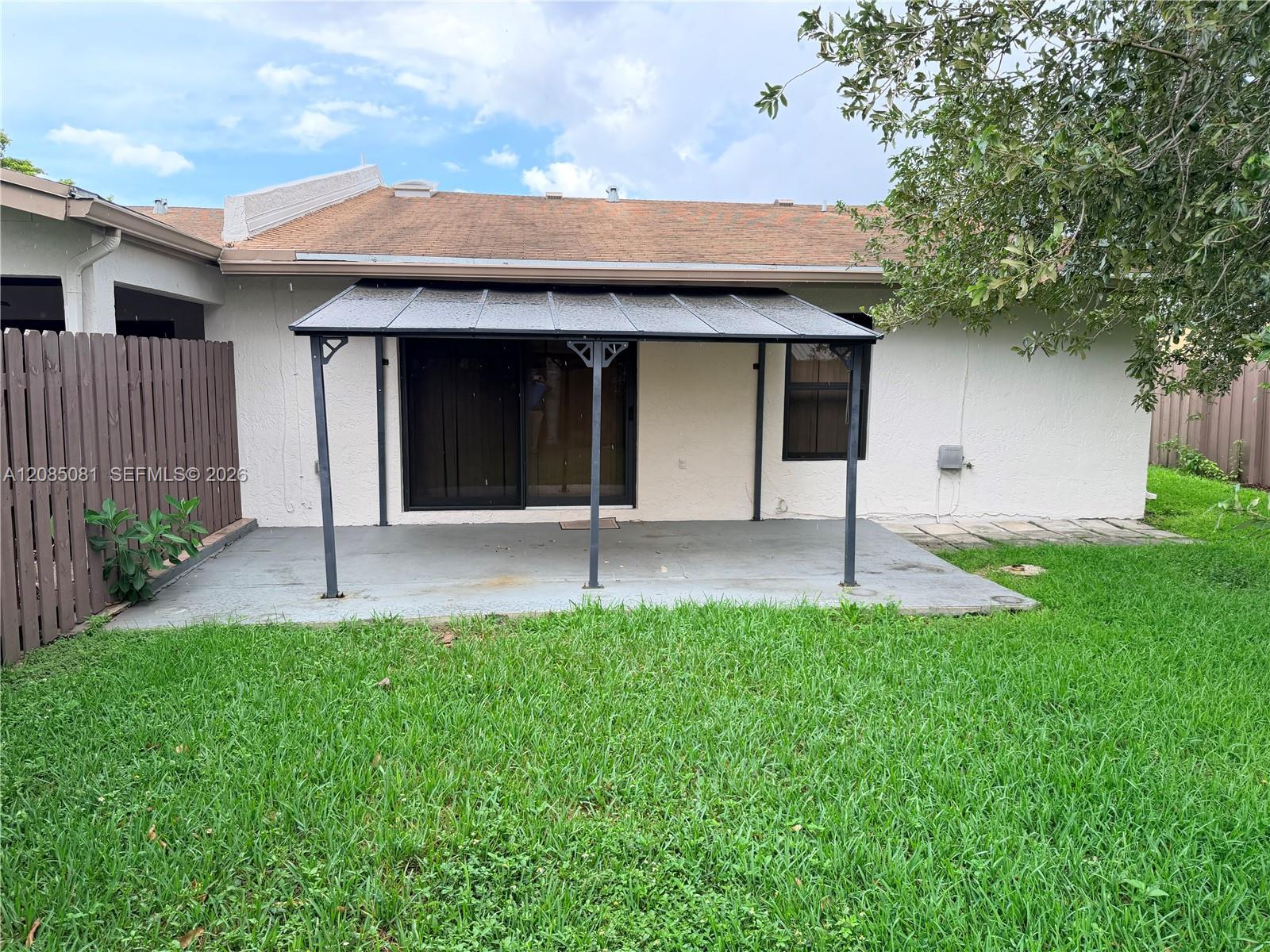 2428 SW 109th Ct, Miami FL 33165 photo 5