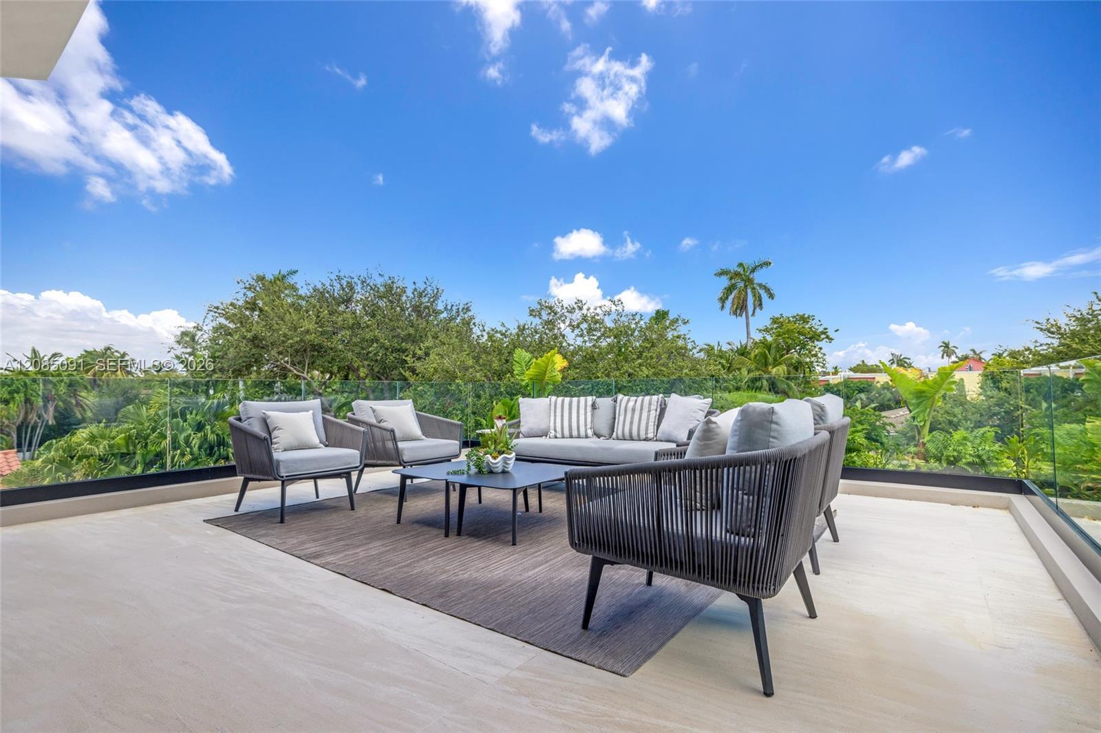 4940 Cherokee Ave, Miami Beach FL 33140 photo 4