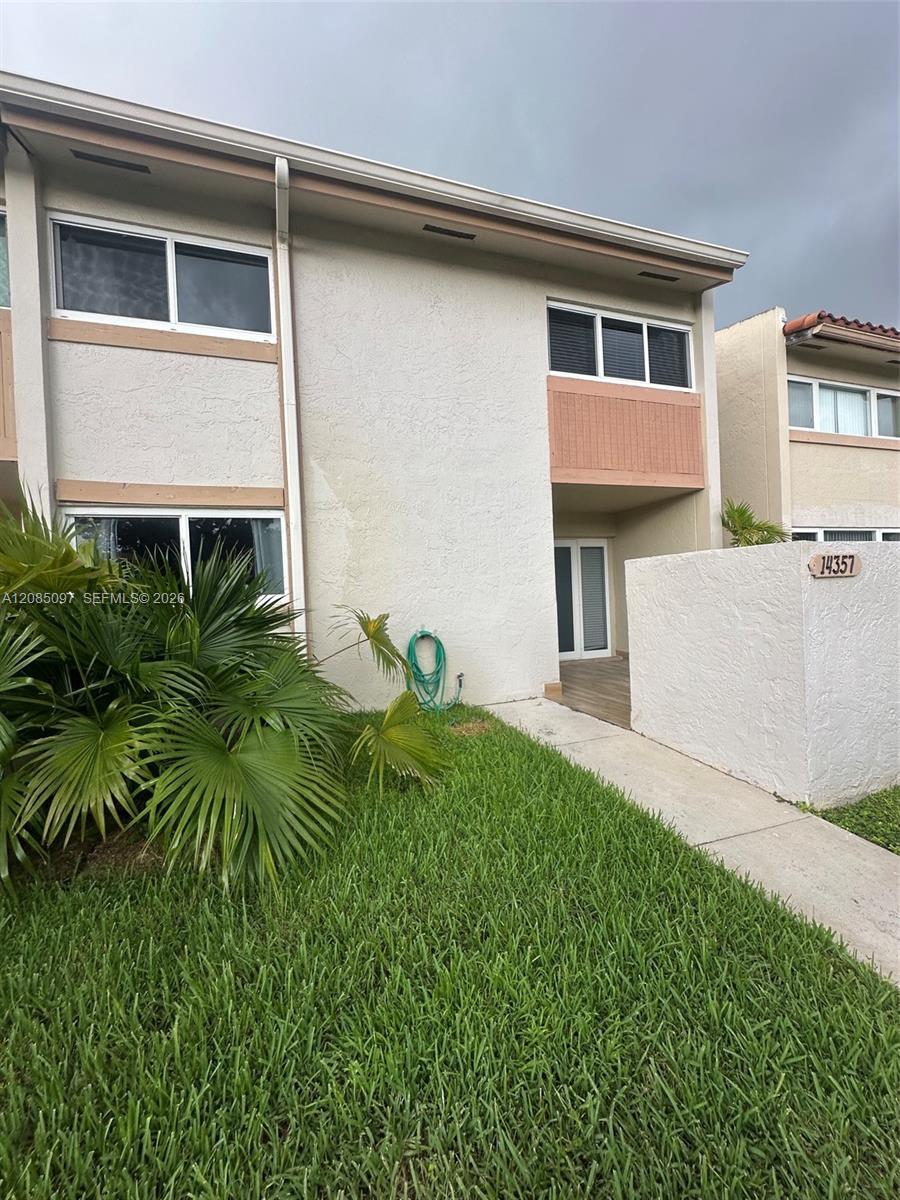 Miami, FL 33183 photo 3