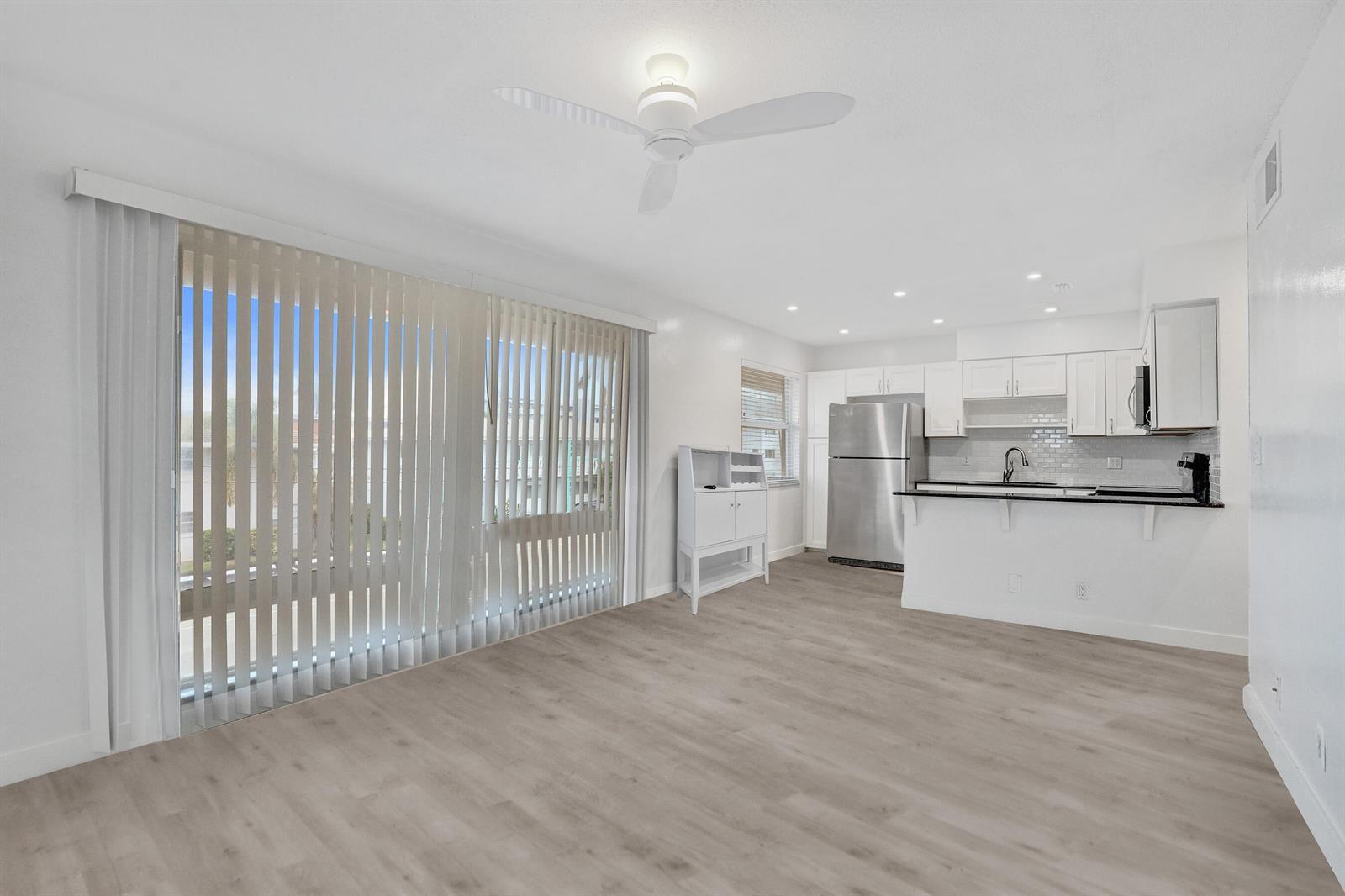 2862 NE 32ND Street # 13, Fort Lauderdale FL 33306