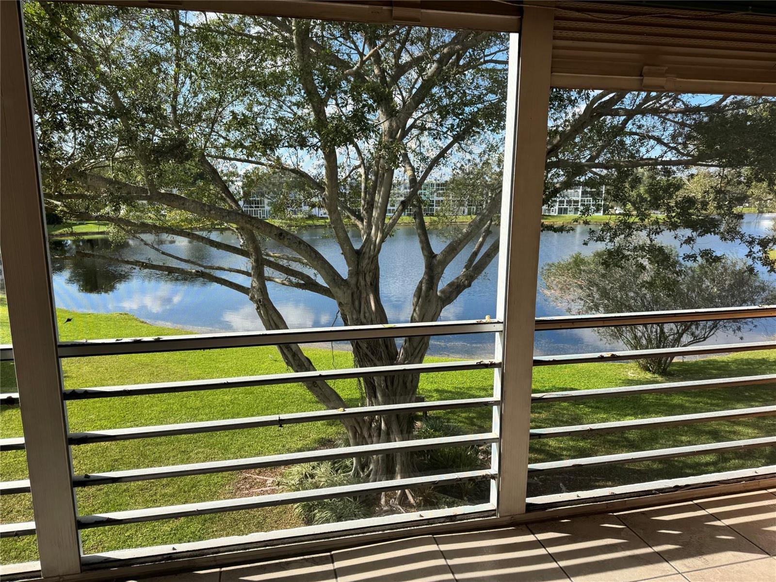 3058 CAMBRIDGE C # 3058, Deerfield Beach FL 33442 photo 2