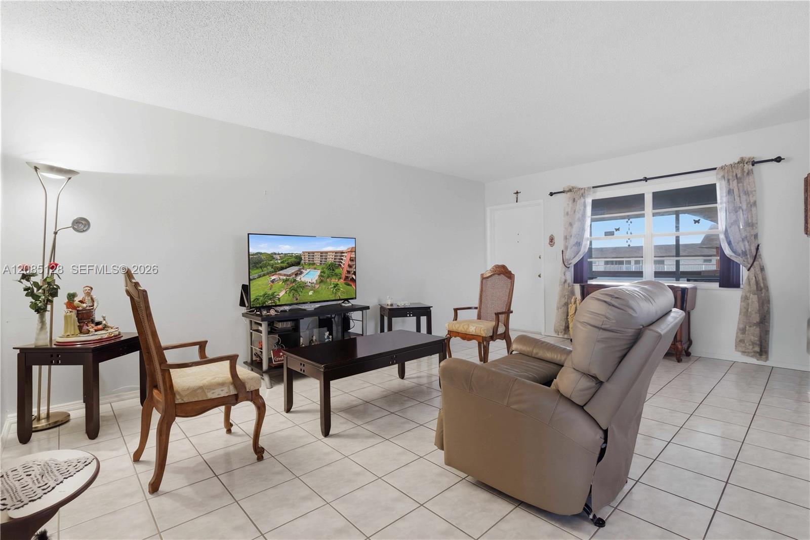 5300 Washington St # W513, Hollywood FL 33021 photo 5