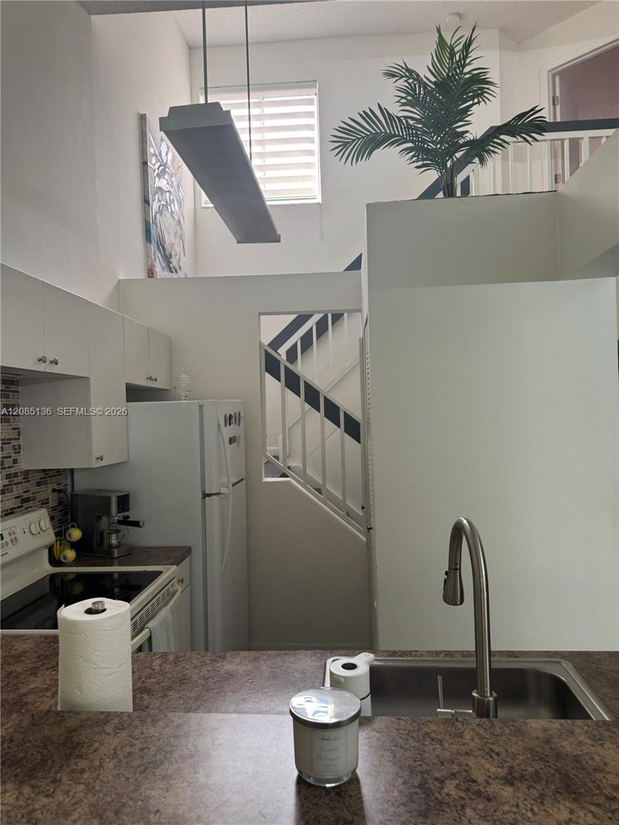 14035 SW 91st Ter # 14035, Miami FL 33186 photo 4