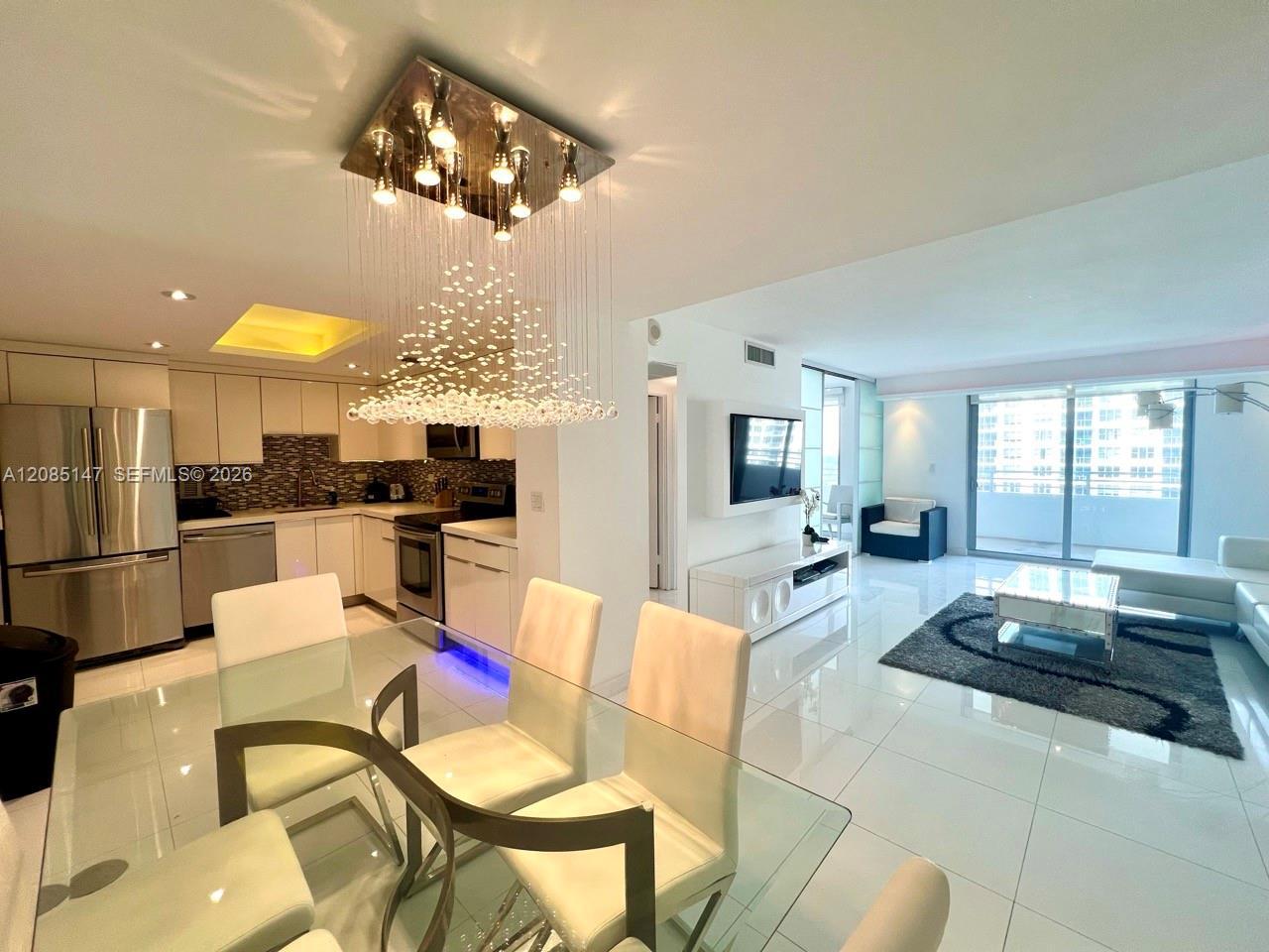 5555 Collins Ave # 9Y, Miami Beach FL 33140