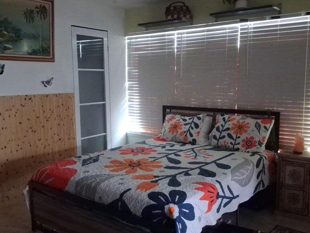 2574 NE 14TH Terrace, Pompano Beach FL 33064 photo 2