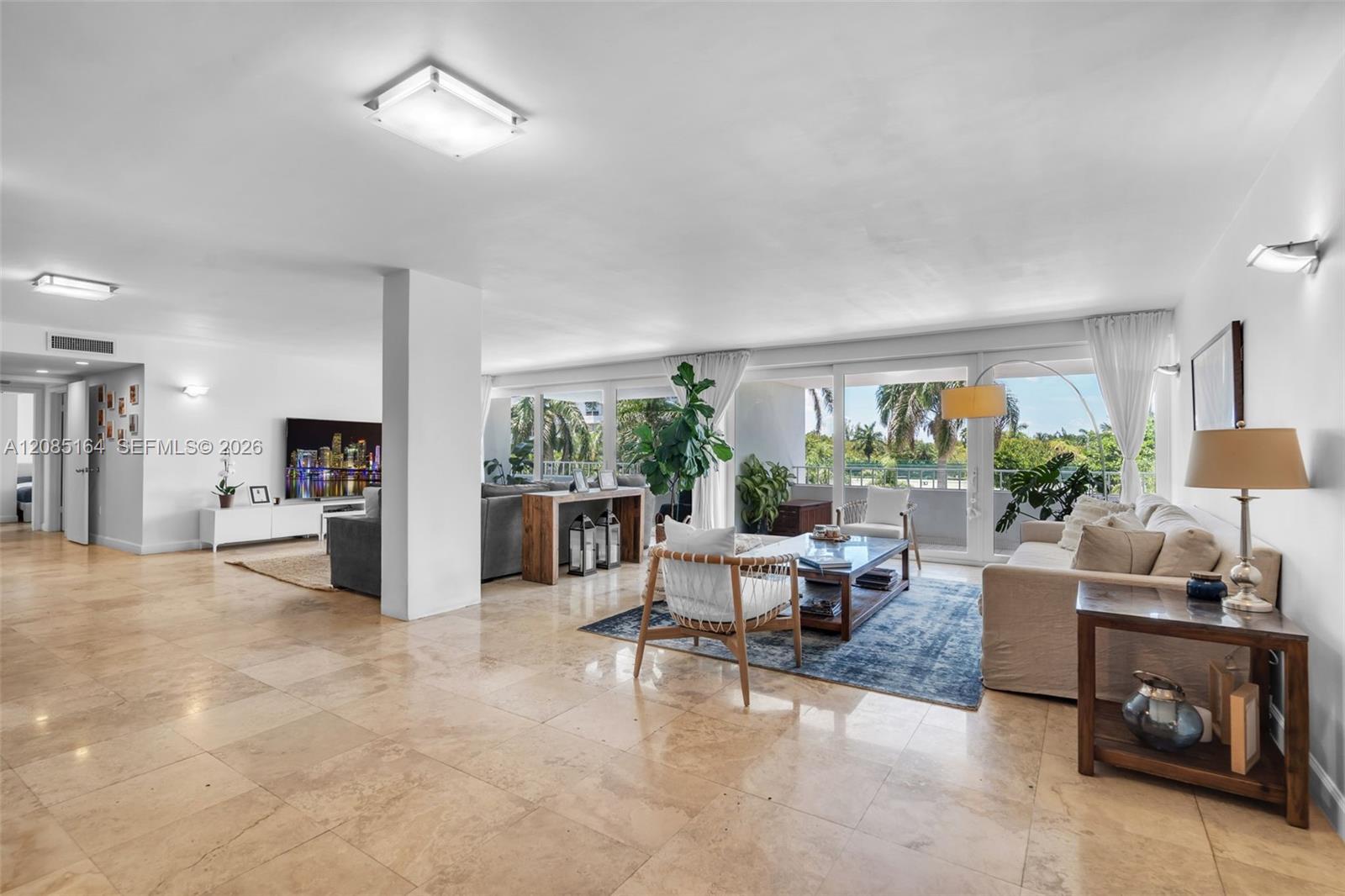 199 Ocean Lane Dr # 310, Key Biscayne FL 33149 photo 2
