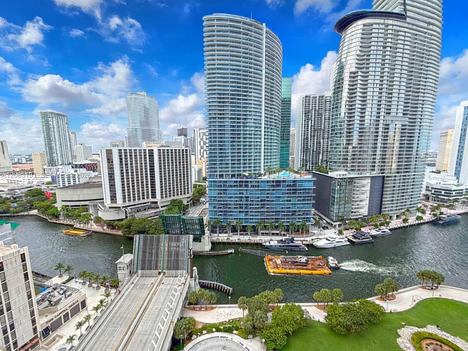 485 Brickell Ave # 2303, Miami FL 33131 photo 3
